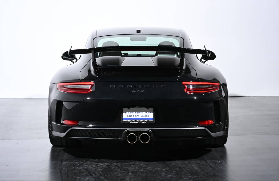 2018 Porsche 911 GT3 — photo 12