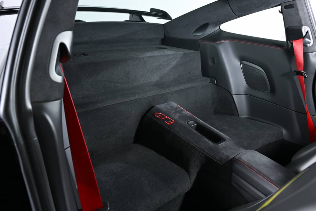 2018 Porsche 911 GT3 — photo 26