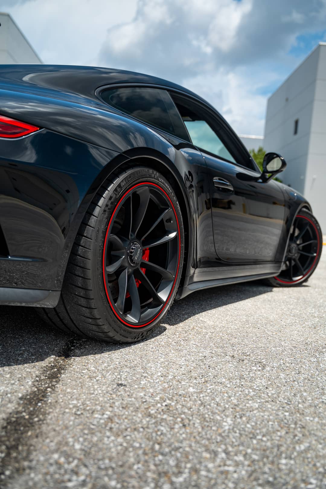 2018 Porsche 911 GT3 — photo 38