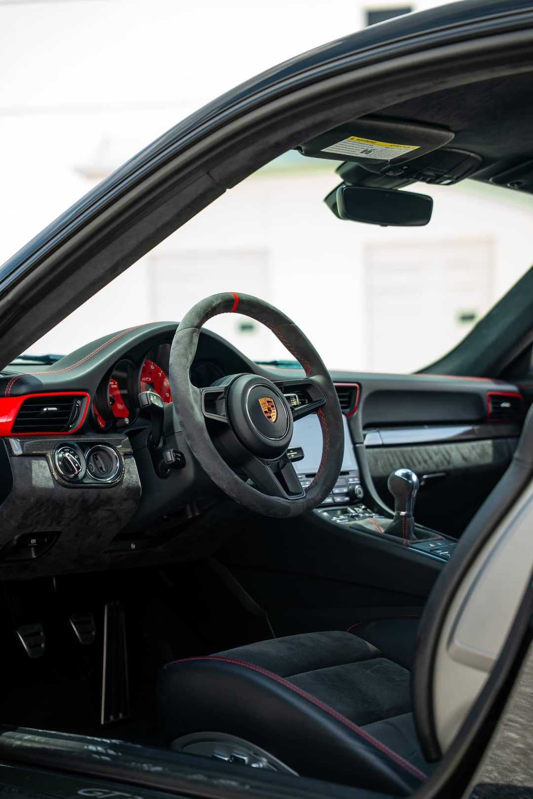 2018 Porsche 911 GT3 — photo 39