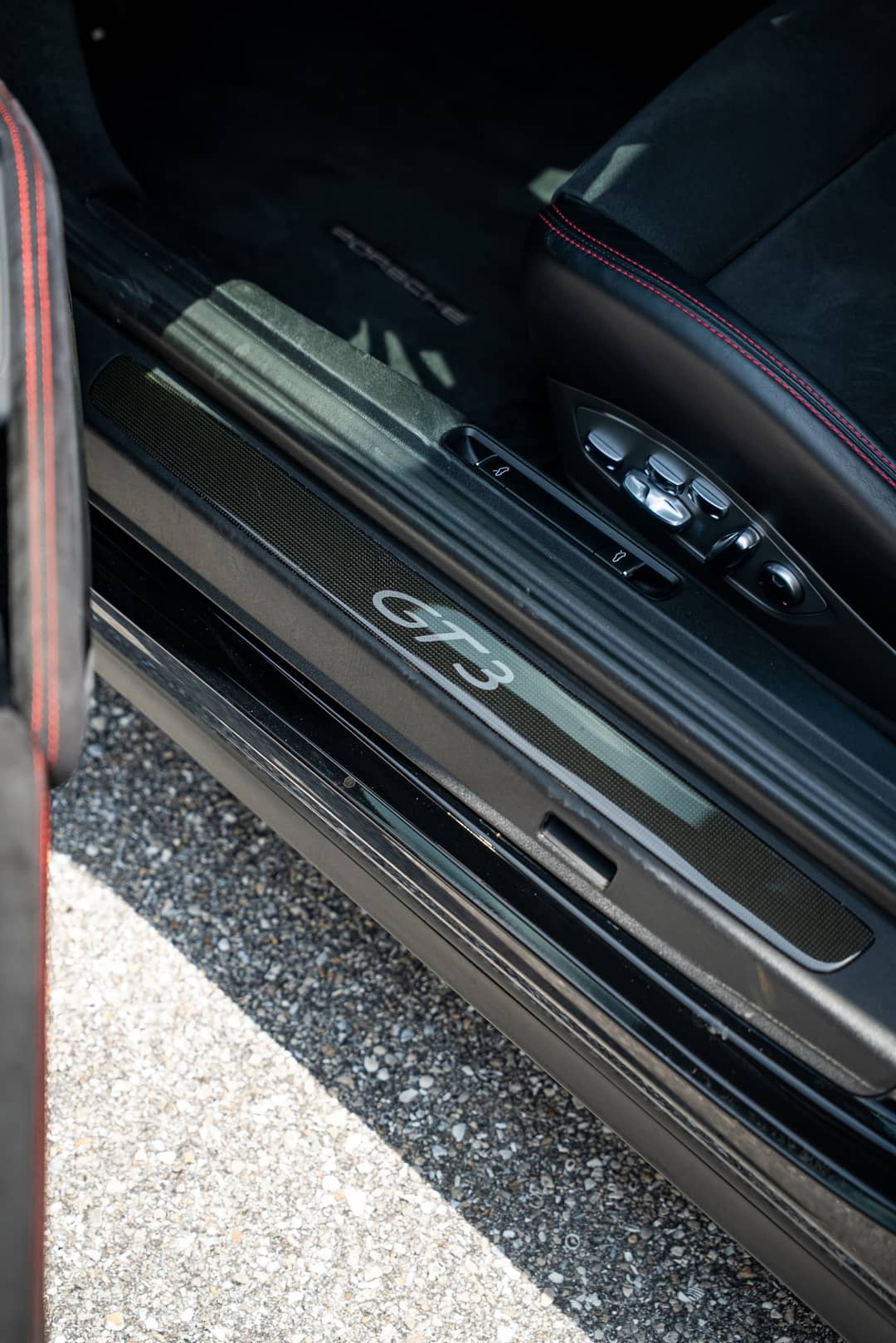 2018 Porsche 911 GT3 — photo 42