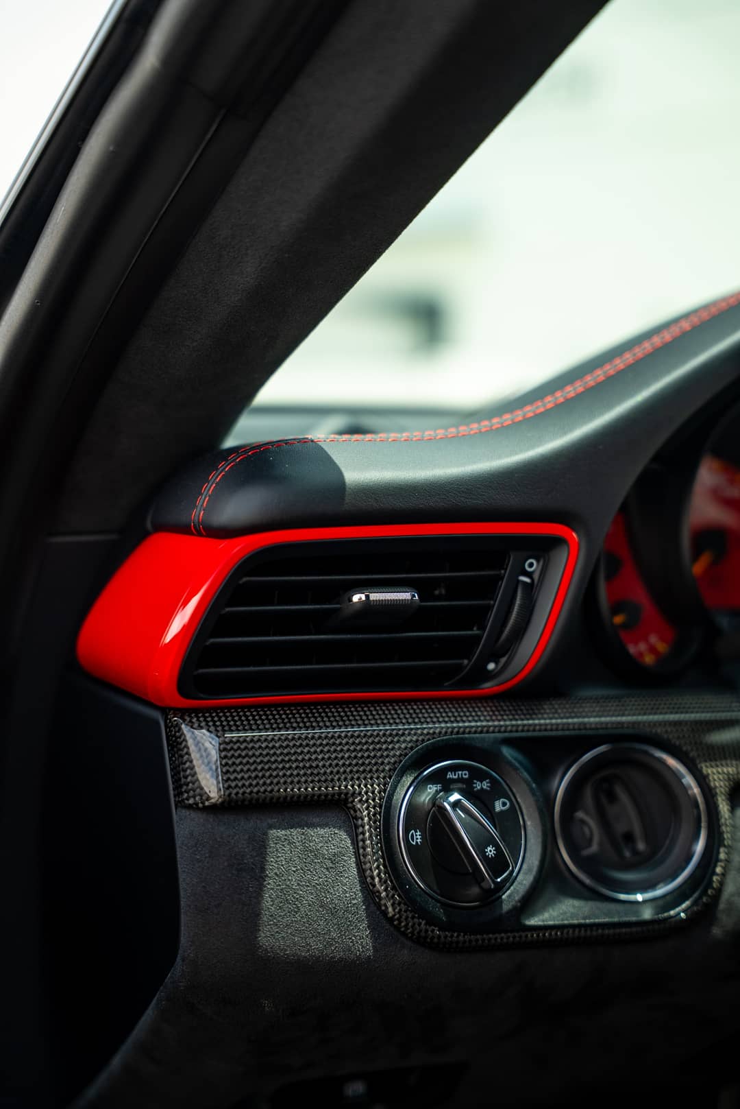 2018 Porsche 911 GT3 — photo 45