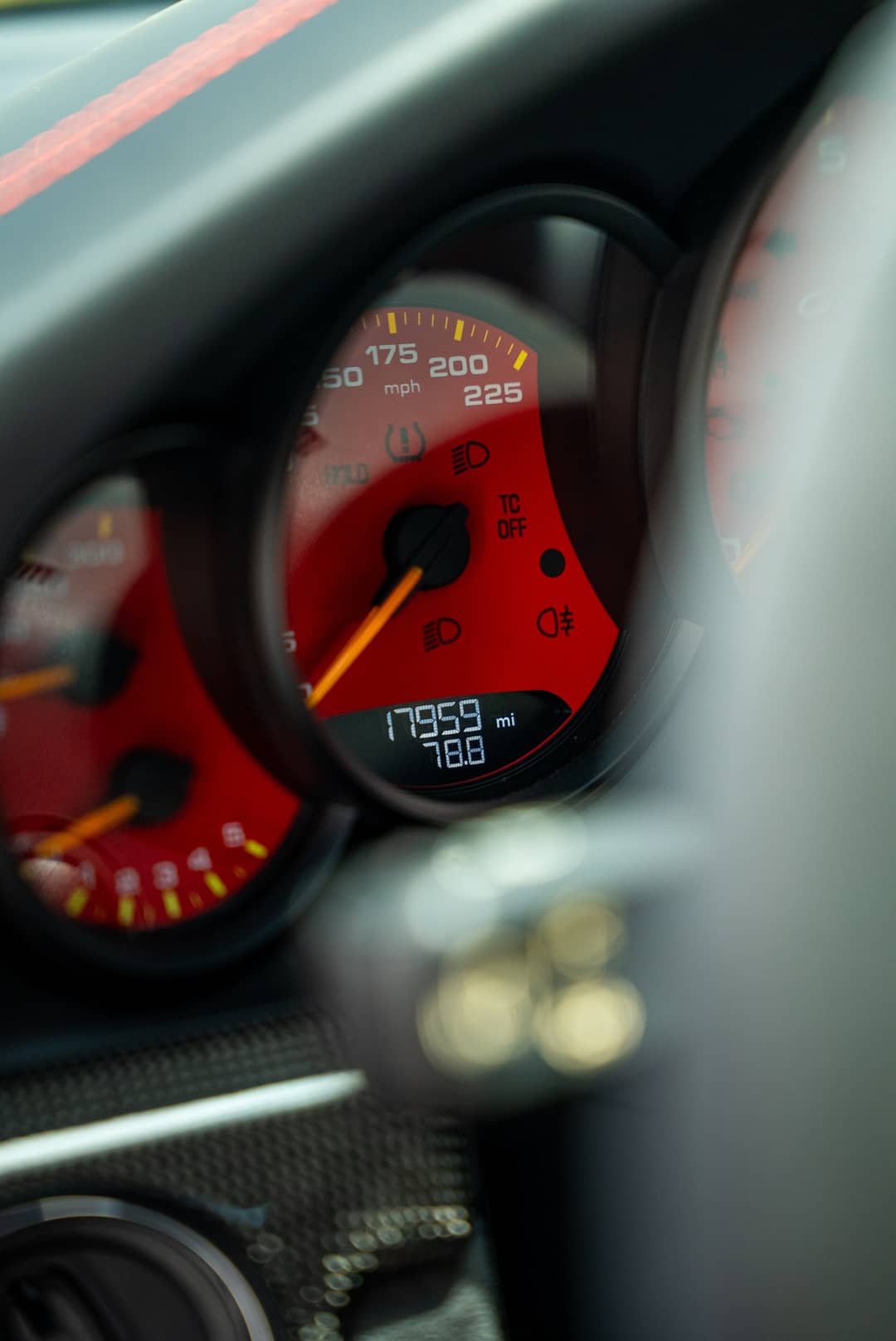 2018 Porsche 911 GT3 — photo 47