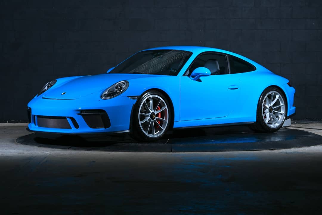 2018 Porsche 911 GT3 Touring — photo 2