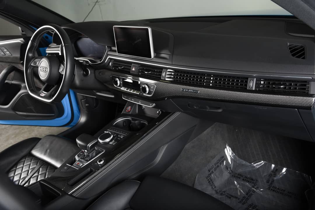 2019 Audi S4 3.0T quattro Prestige — photo 8