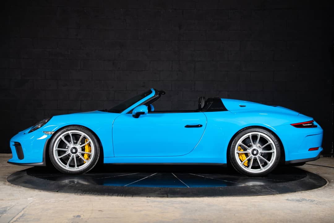 2019 Porsche 911 Speedster — photo 16