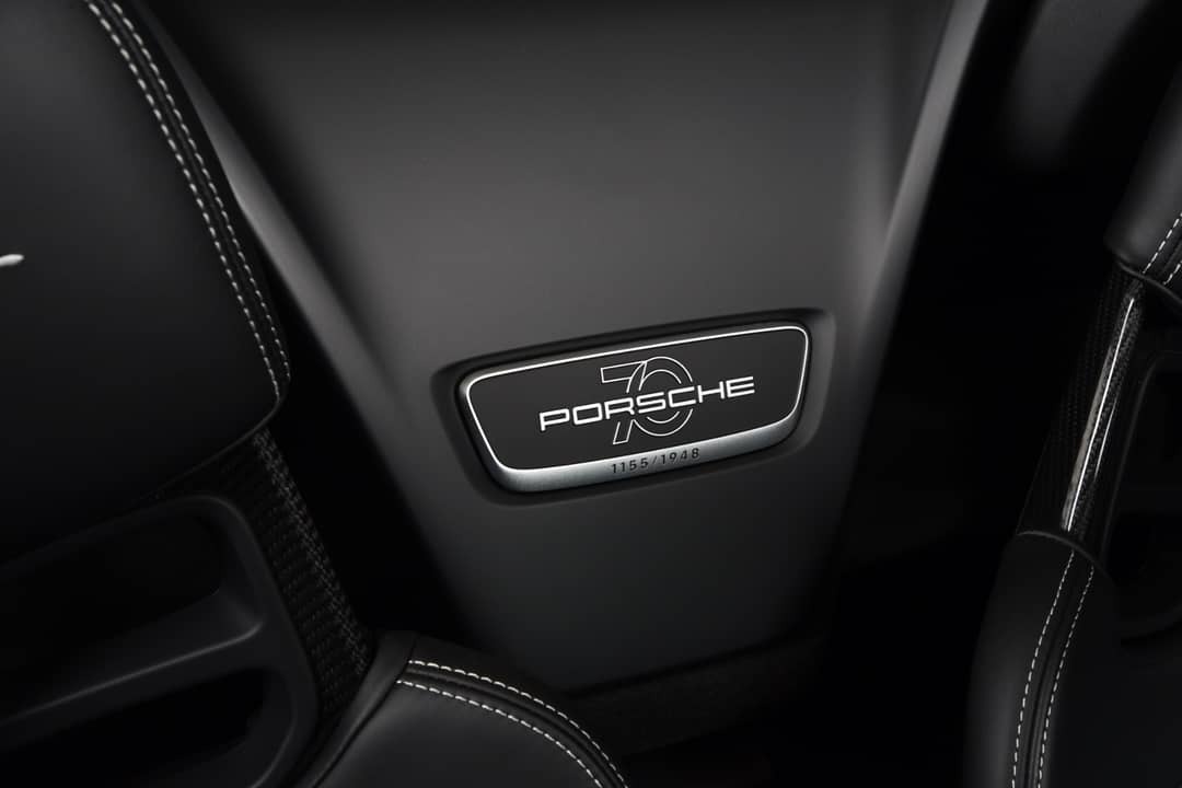 2019 Porsche 911 Speedster — photo 5