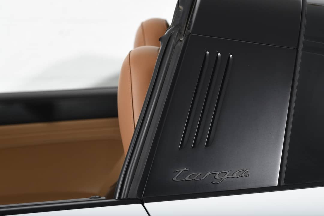 2019 Porsche 911 Targa 4 GTS — photo 28