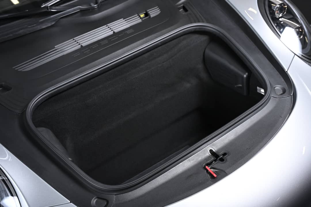2019 Porsche 911 Targa 4 GTS — photo 24