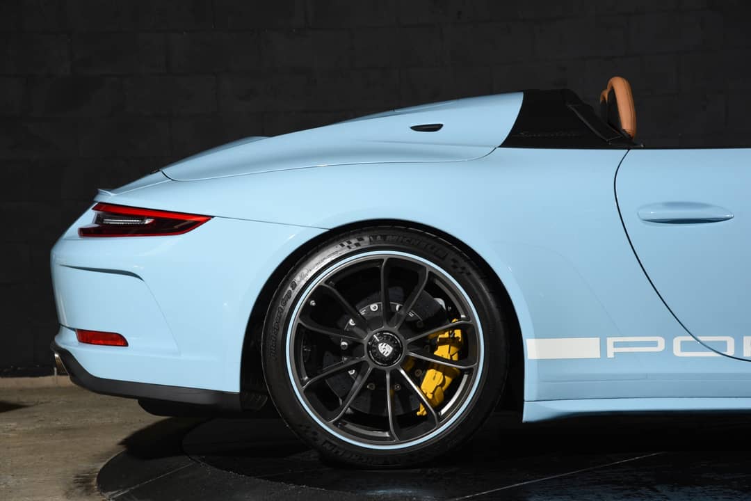 2019 Porsche 911 Speedster — photo 20