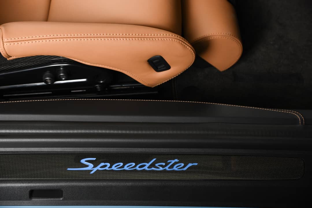 2019 Porsche 911 Speedster — photo 49