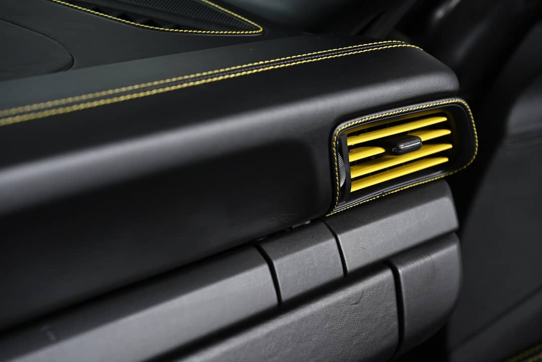 2019 Porsche 911 Speedster — photo 17