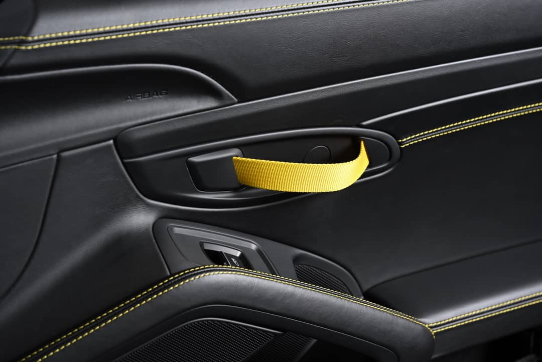 2019 Porsche 911 Speedster — photo 18