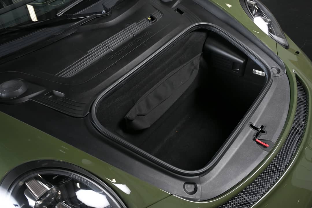 2019 Porsche 911 Speedster — photo 26