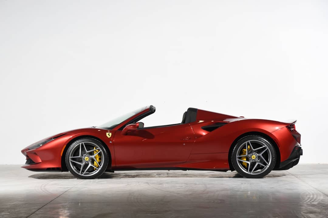 2022 Ferrari F8 Spider — photo 19