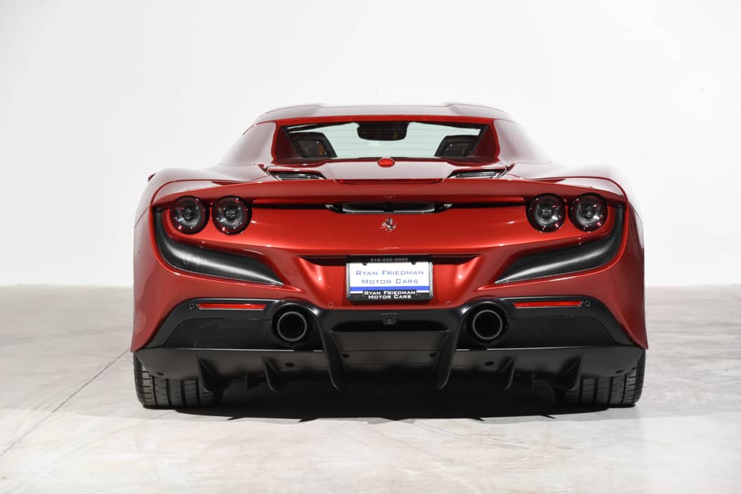 2022 Ferrari F8 Spider — photo 30