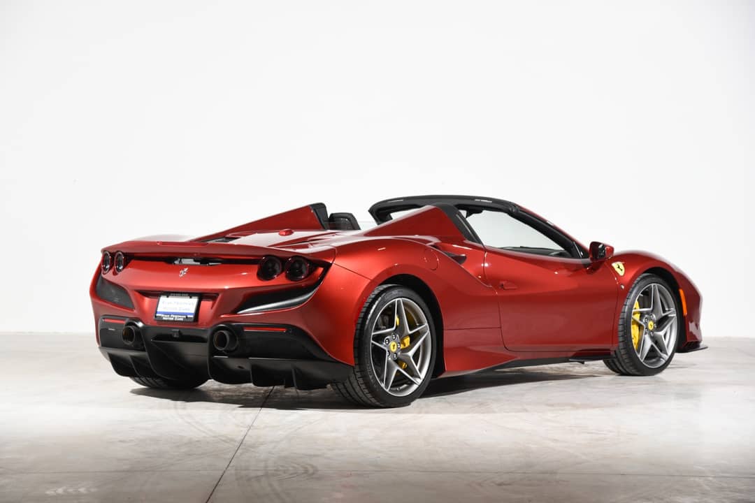 2022 Ferrari F8 Spider — photo 6