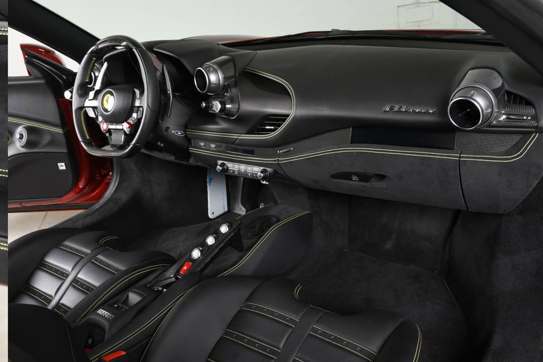 2022 Ferrari F8 Spider — photo 56