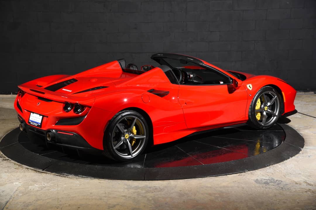 2022 Ferrari F8 Spider — photo 16