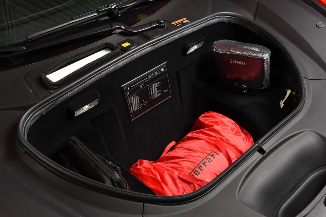 2022 Ferrari F8 Spider — photo 18