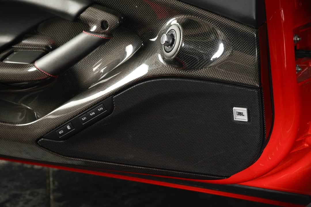 2022 Ferrari F8 Spider — photo 22
