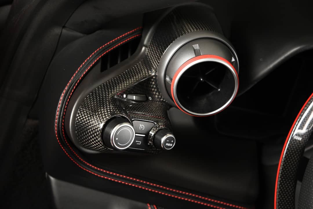 2022 Ferrari F8 Spider — photo 26