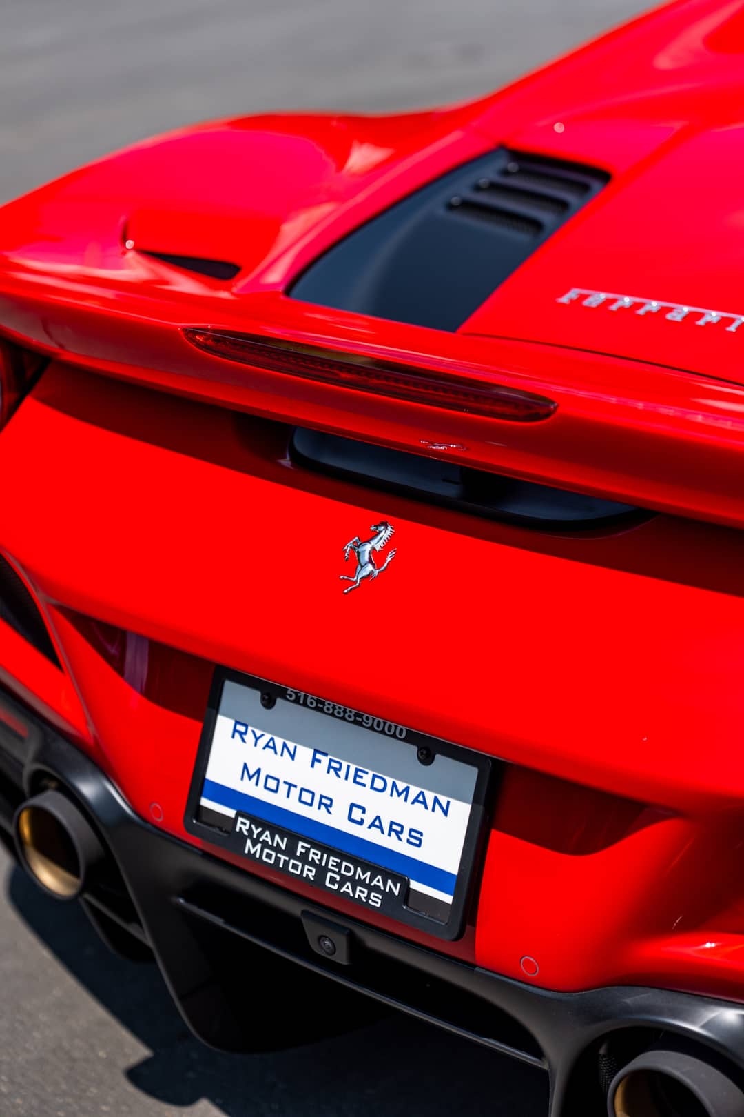 2022 Ferrari F8 Spider — photo 70