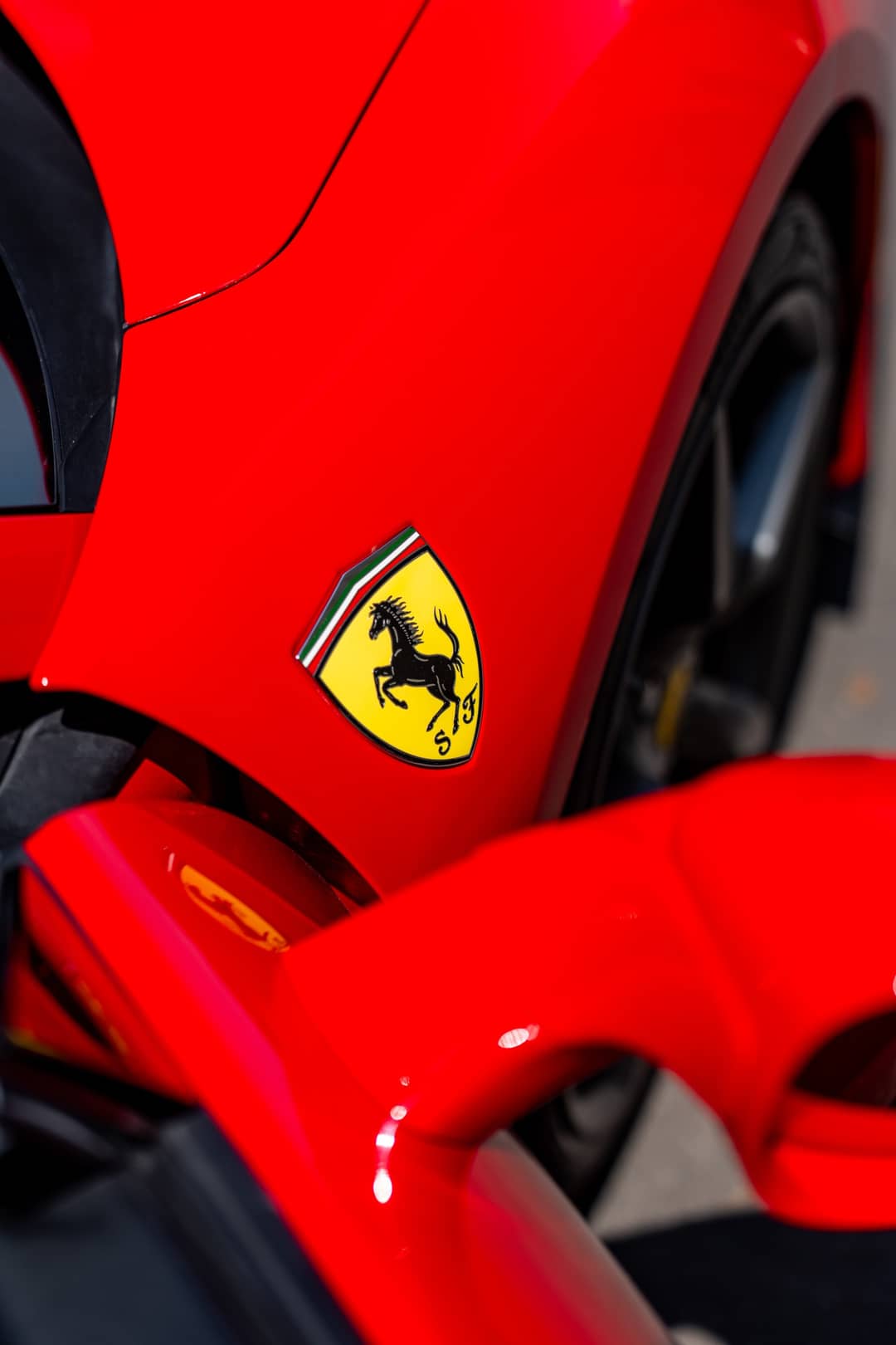 2022 Ferrari F8 Spider — photo 72