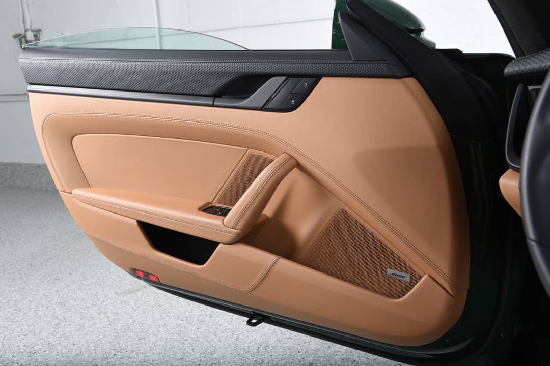 2022 Porsche 911 GT3 Touring — photo 20