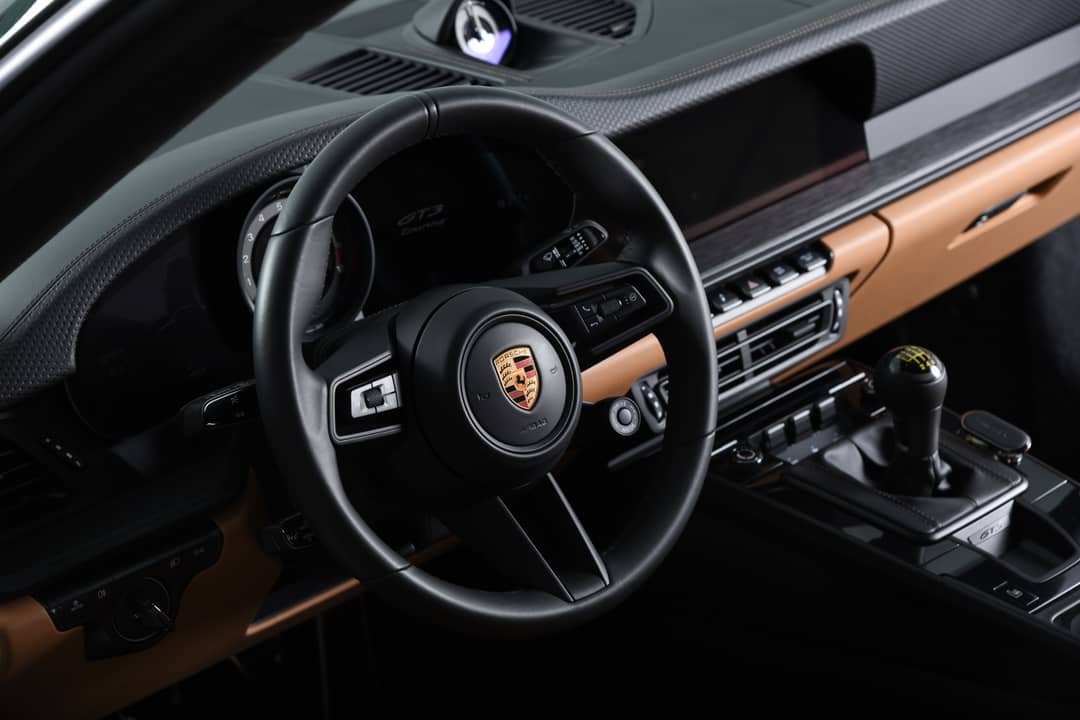 2022 Porsche 911 GT3 Touring — photo 4