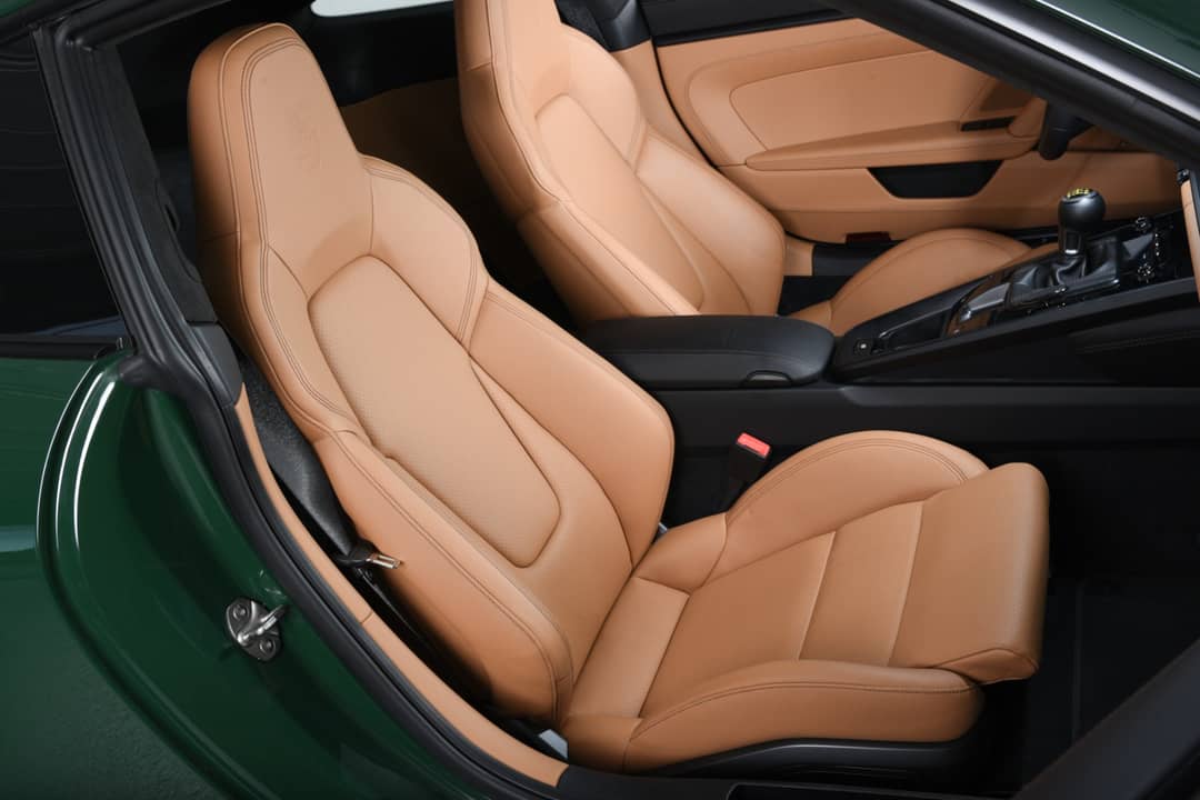 2022 Porsche 911 GT3 Touring — photo 40