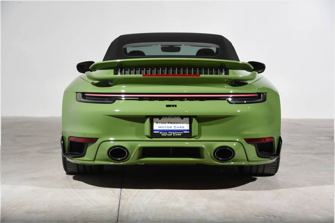 2022 Porsche 911 Turbo S — photo 12