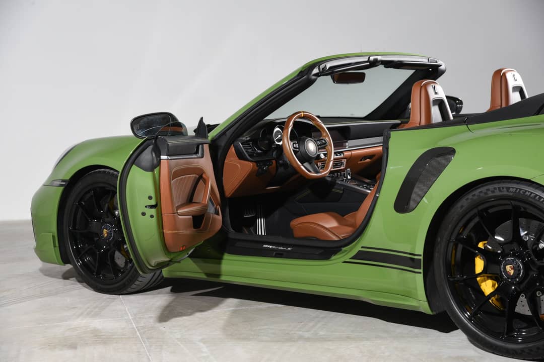 2022 Porsche 911 Turbo S — photo 14