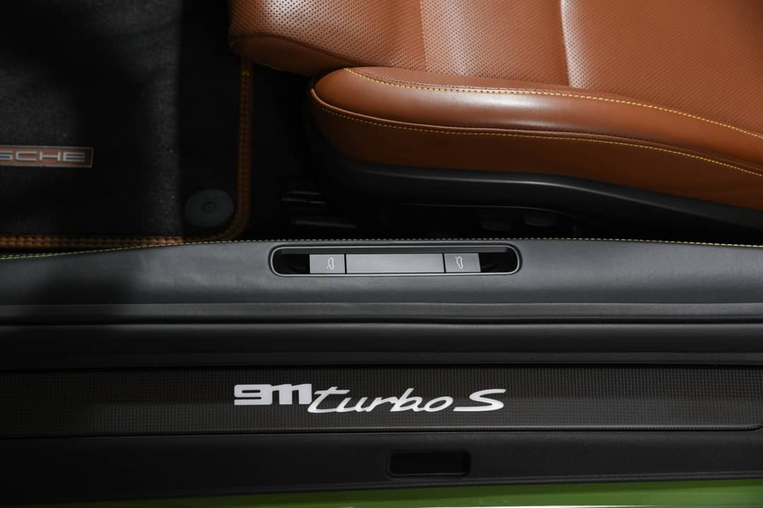 2022 Porsche 911 Turbo S — photo 18