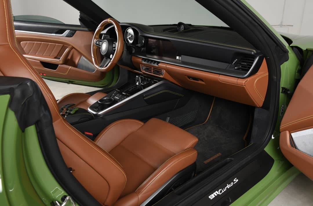 2022 Porsche 911 Turbo S — photo 33