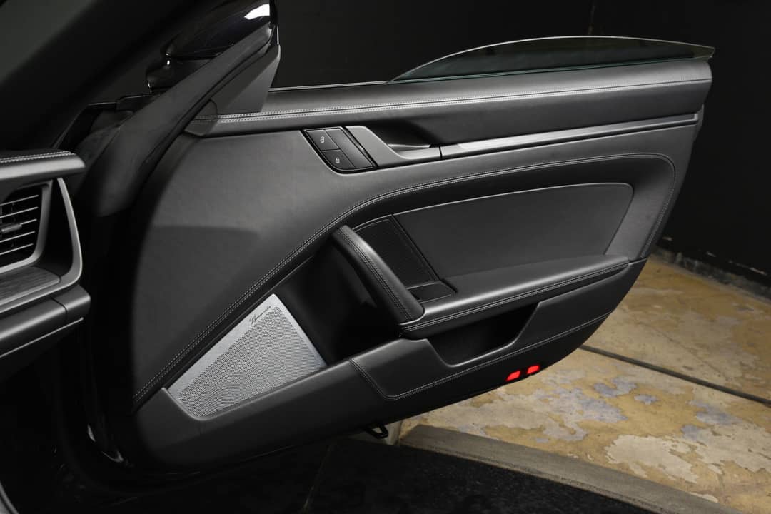 2022 Porsche 911 Targa 50 Years Porsche Design — photo 35