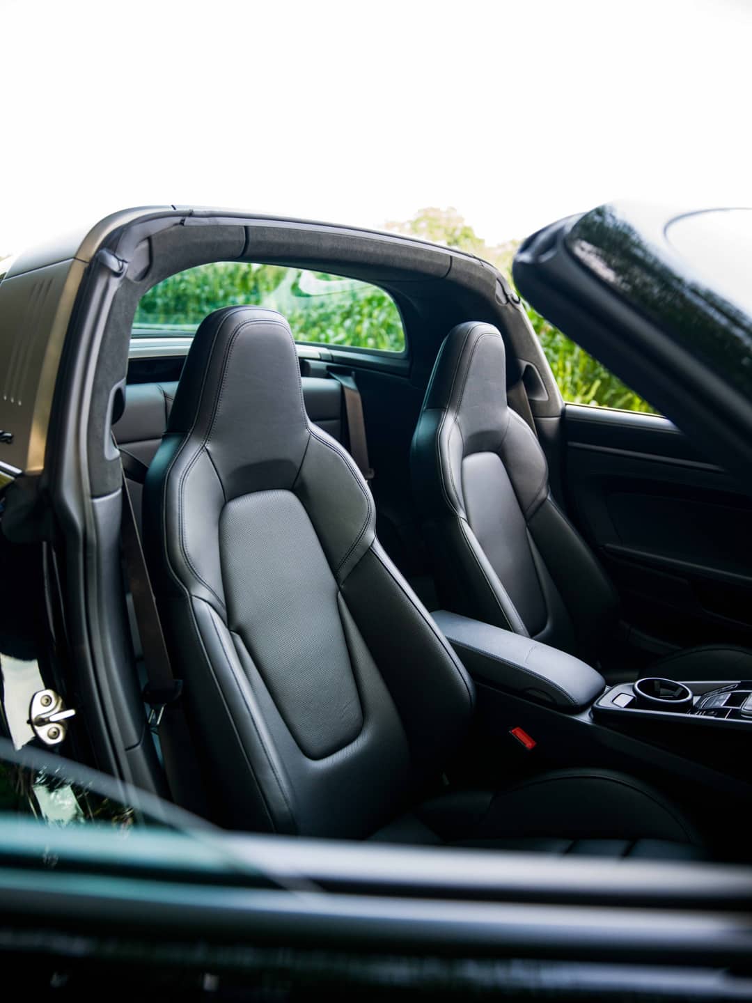 2022 Porsche 911 Targa 50 Years Porsche Design — photo 52
