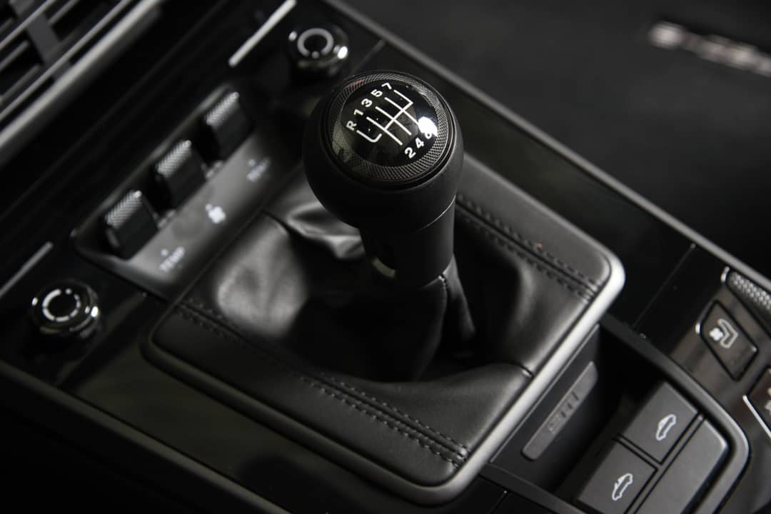 2022 Porsche 911 Targa 4S — photo 7