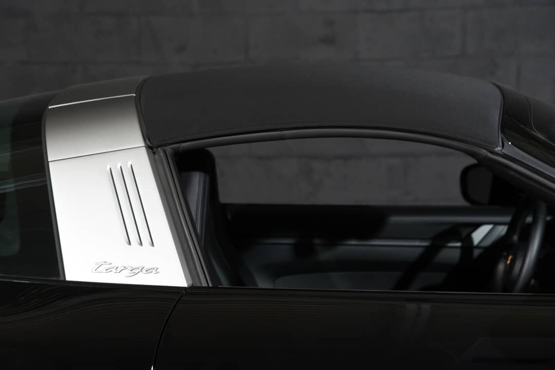 2022 Porsche 911 Targa 4S — photo 9