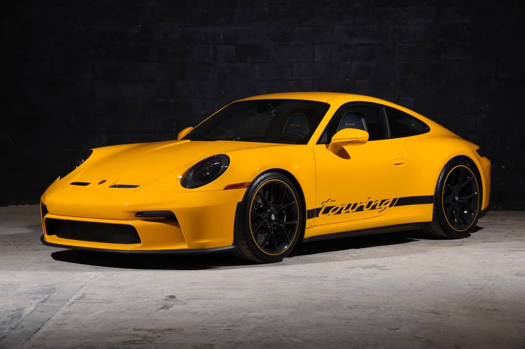 2022 Porsche 911 GT3 Touring — photo 2