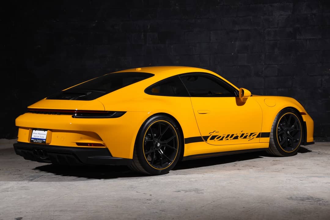 2022 Porsche 911 GT3 Touring — photo 12
