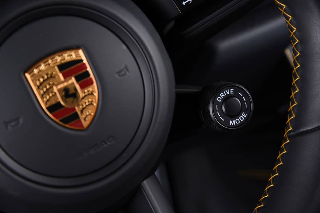 2022 Porsche 911 GT3 Touring — photo 26