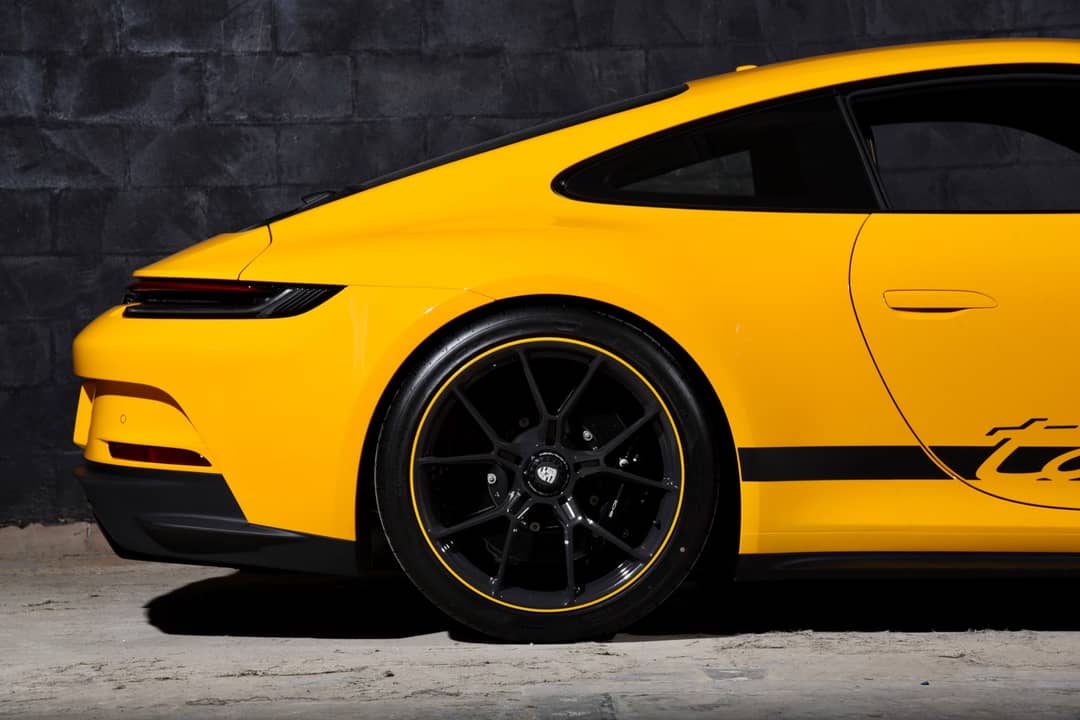 2022 Porsche 911 GT3 Touring — photo 41