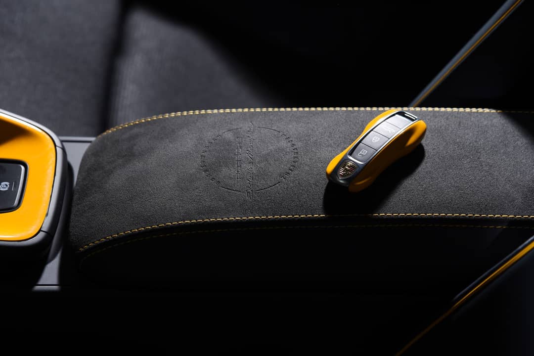 2022 Porsche 911 GT3 Touring — photo 7
