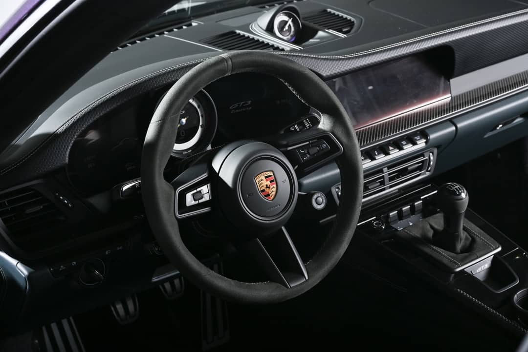 2022 Porsche 911 GT3 Touring — photo 6