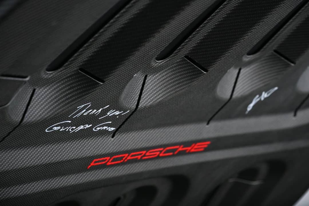 2022 Porsche 911 GT3 Touring — photo 17