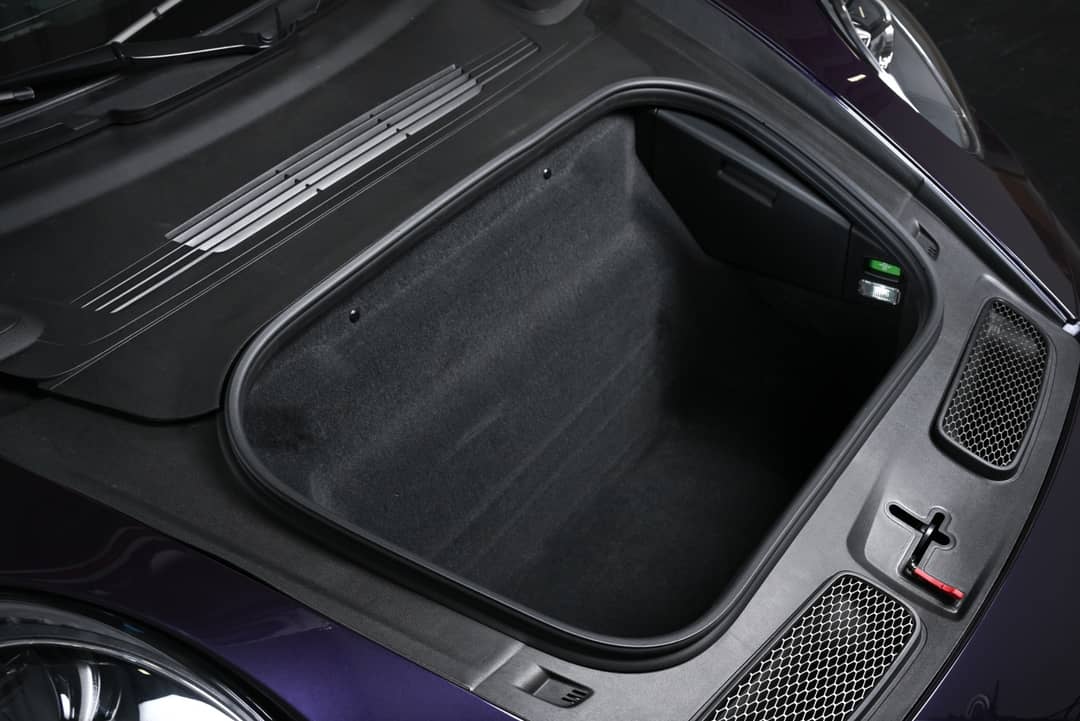 2022 Porsche 911 GT3 Touring — photo 18
