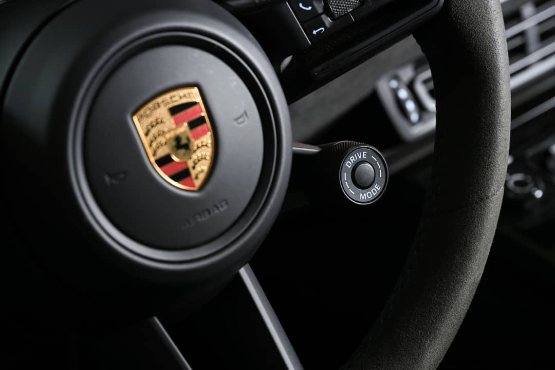 2022 Porsche 911 GT3 — photo 17