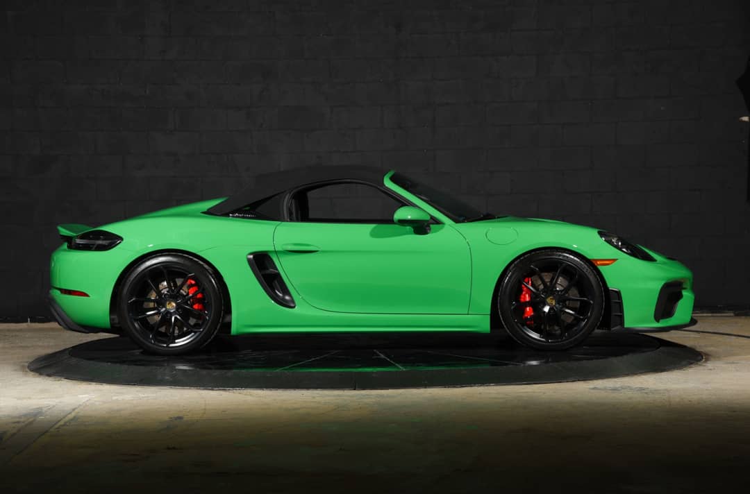 2023 Porsche 718 Boxster Spyder — photo 28