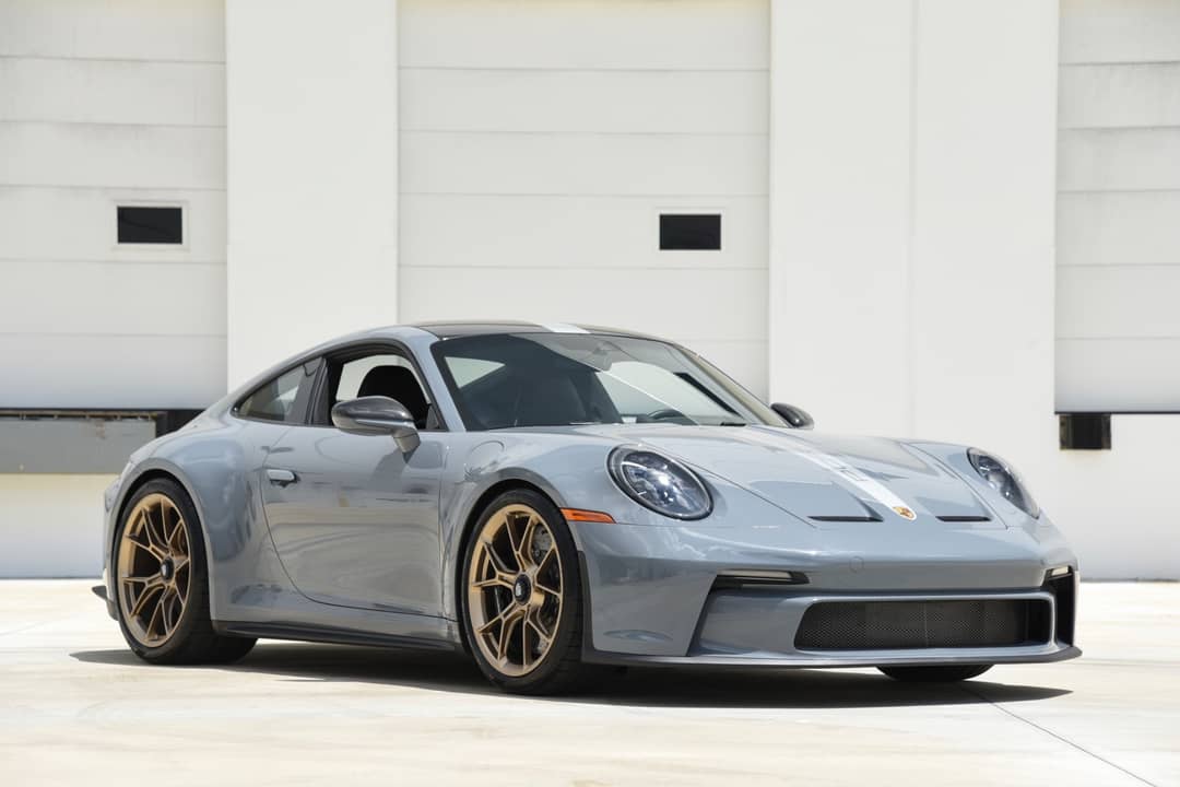 2023 Porsche 911 GT3 Touring — photo 9